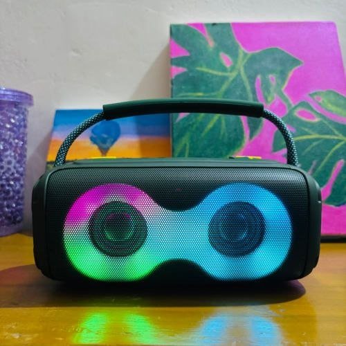 ET-312 Portable Wireless Speaker with RGB Disco Lights