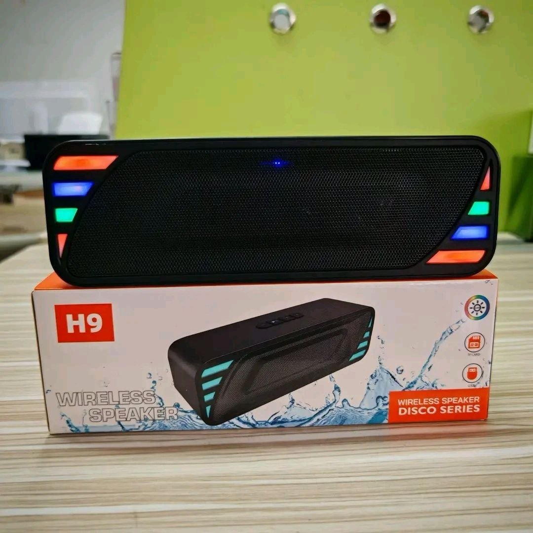 H9 Ultra-Portable Wireless RGB Disco Speaker